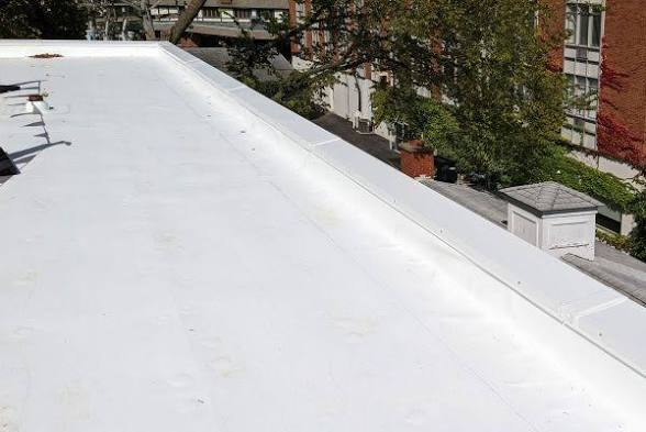 Roof installation service
